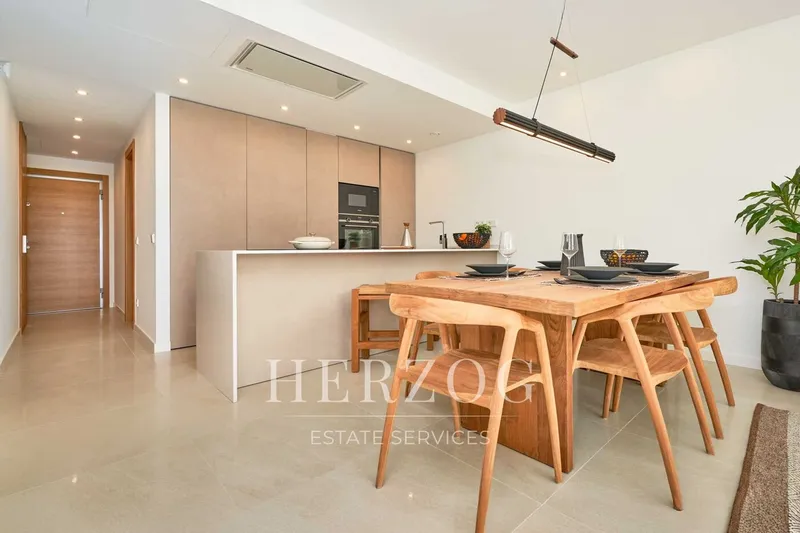 Beachfront new-build apartments with sea views and pool in Sant Elm — photo 7