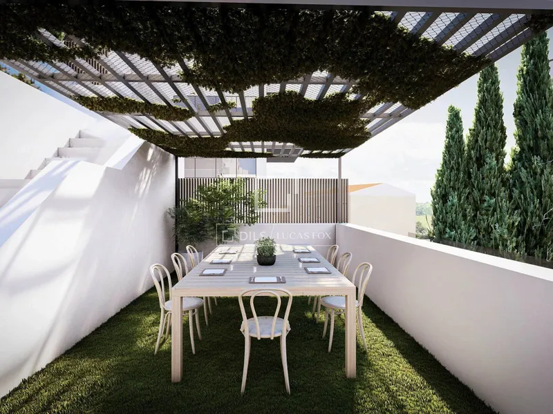 285m² house / villa with 83m² garden for sale in Genova, Palma — photo 2