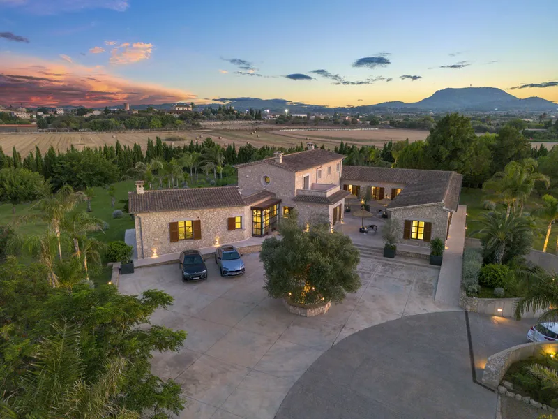 Exclusive luxury finca in Montuïri, Mallorca. — photo 1