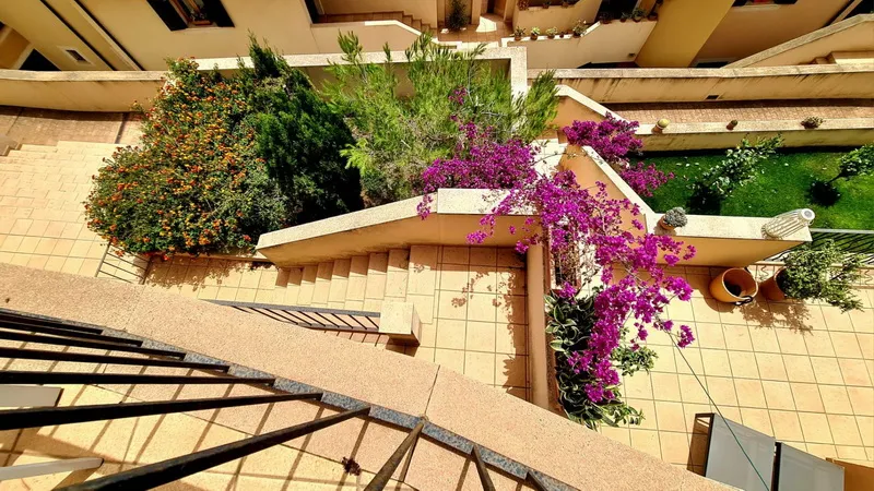 Sea view property in a quiet prime location — photo 5