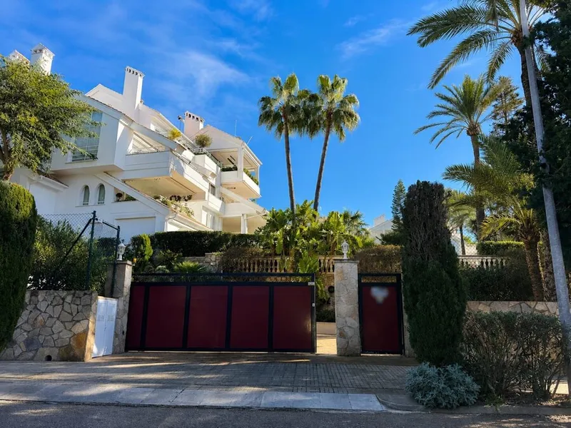 Elegant Seafront Duplex in Exclusive Santa Ponsa Community — photo 5
