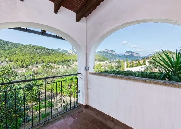 Estate in Alaró — photo 2