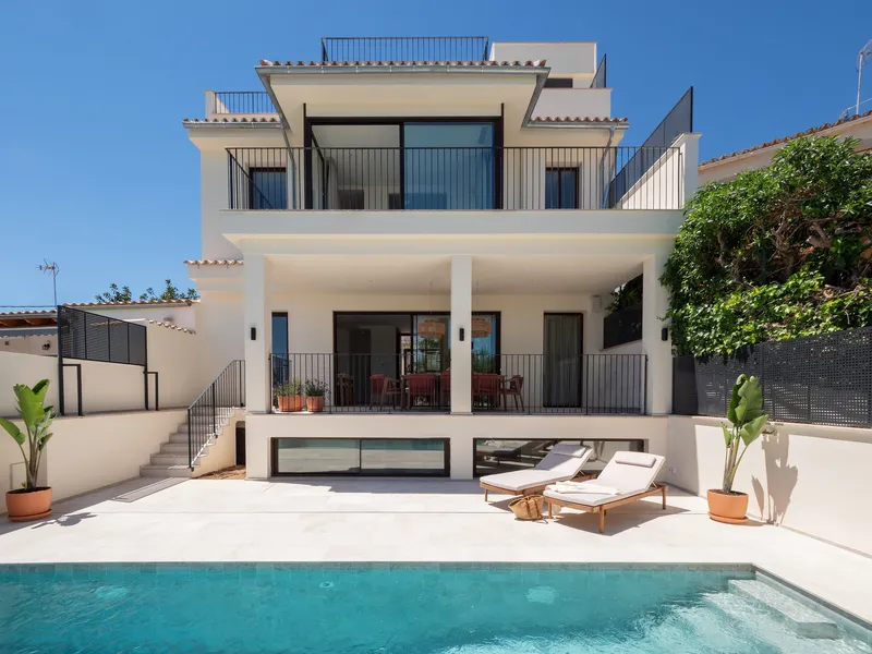 Villa with pool, roof terrace and panoramic views – Gènova — photo 3