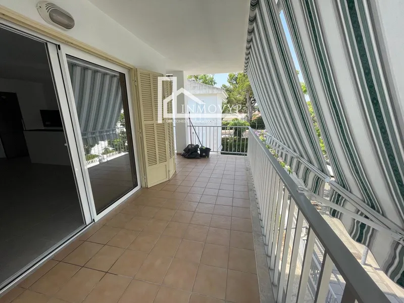 Apartment — photo 1