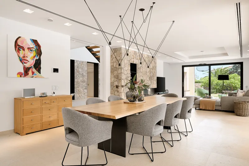 Property cmqtpf7d500h3k17asbz6x7yr — photo 8