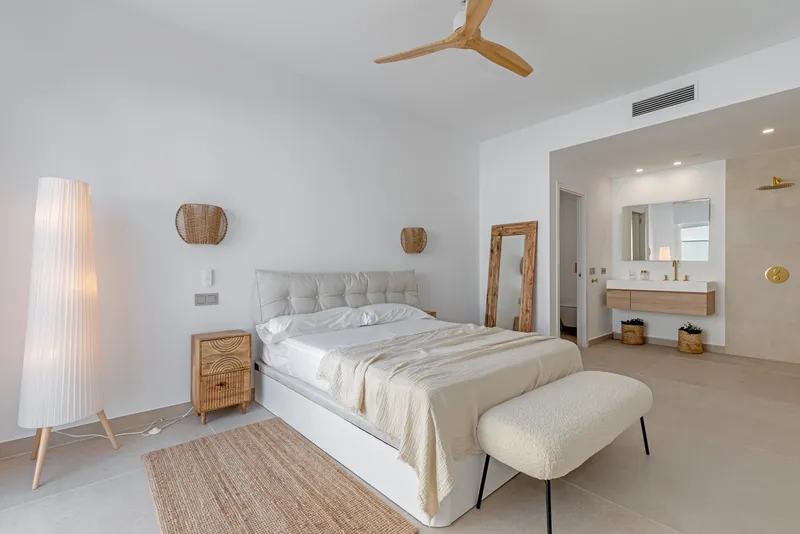 Newly built and fully equipped apartment with pool 1 — photo 8