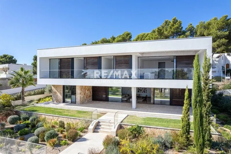 Detached Villa for sale in Calvià — photo 1