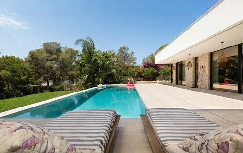 5 Bedrooms in Cala Vinyes — photo 2
