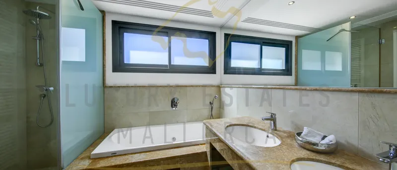 Large garden apartment close to the centre in Santa Ponsa in Mallorca — photo 8