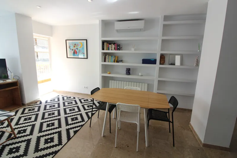 Spacious and bright three-bedroom apartment with parking close to Santa Catalina - temporary contract from beginning of November — photo 3
