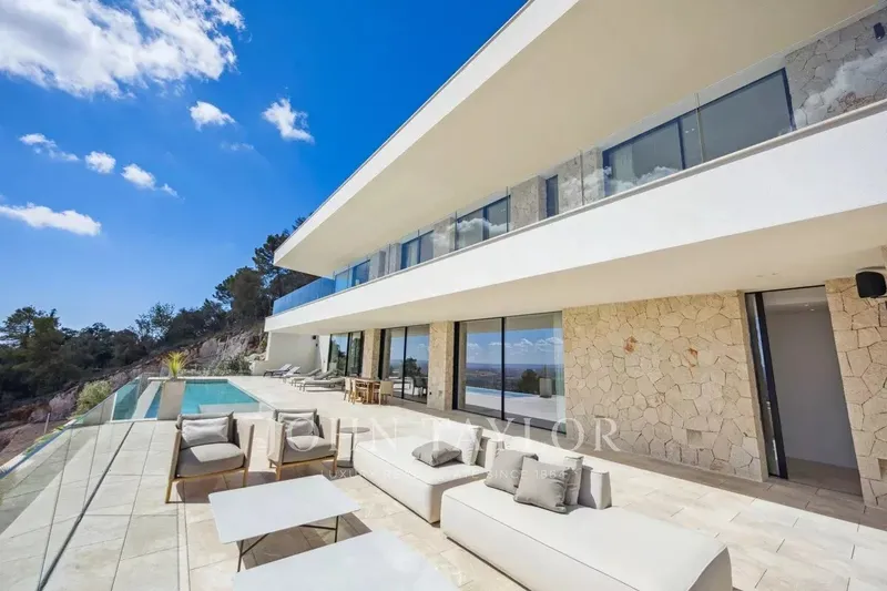Villa for Sale in Sa Font Seca — photo 1