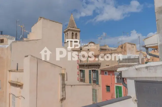 Penthouse on Carrer de Quartereta — photo 1
