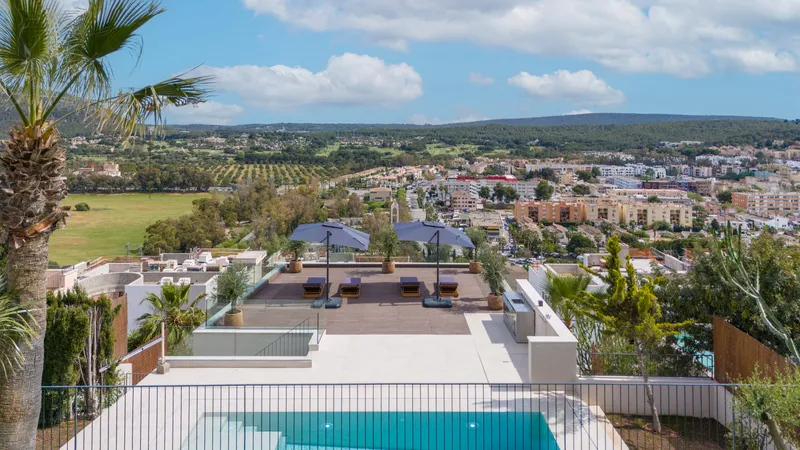 Modern villa for sale in Santa Ponsa with panoramic and sea views — photo 5