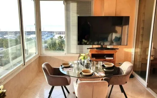 Lovely Sea View Apartment in Puerto Portals, SW Mallorca — photo 1