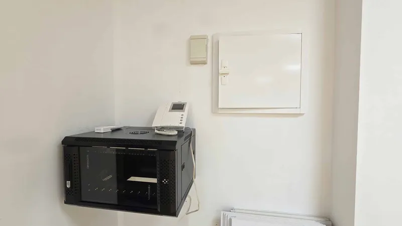 AL-JHRE061 – Brand new – Open-plan office of 86 m² on Gran Vía Asima — photo 8