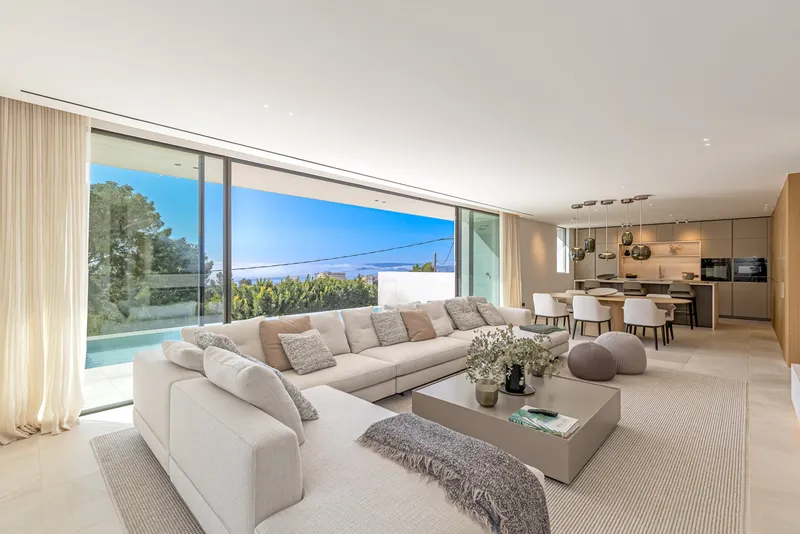 Villa in Portals Nous - Property with sea views and pool — photo 4