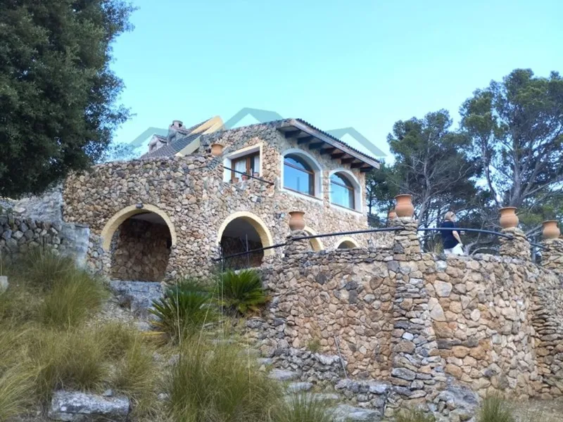 Luxury home in Puigpunyent, Province of Balearic Islands — photo 1