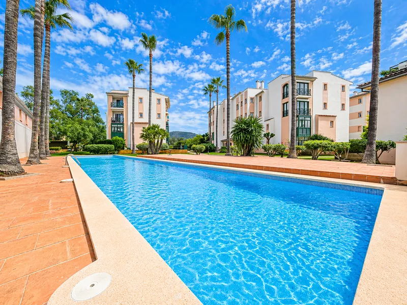 Spacious apartment in a popular complex in Santa Ponsa Mas — photo 4