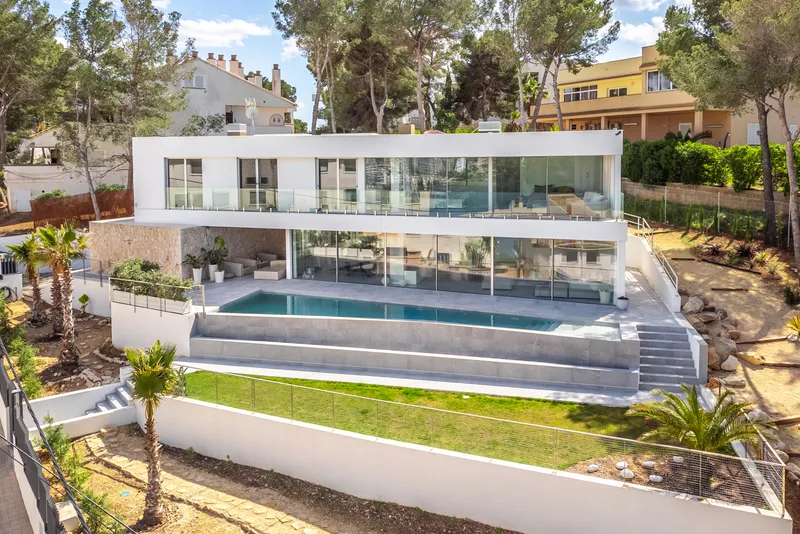 Newly built villa in Cala Vinyes, Mallorca — photo 1