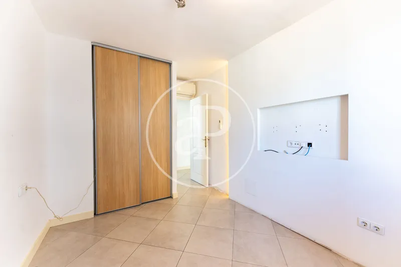 Apartment for sale near Calle Blanquerna — photo 7