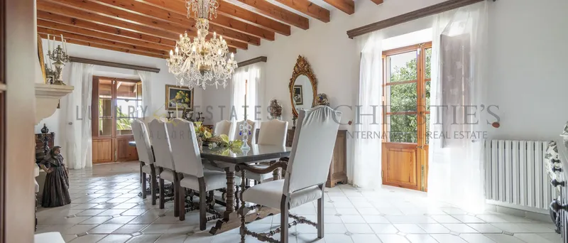 Mallorcan finca in the center of Santa María with ETV and the potential for further building — photo 9