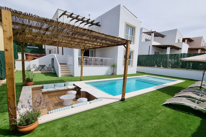 Villa in Cala Murada - Modernes Haus mit Pool — photo 1