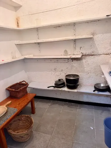 Encantadora casa pareada en una zona céntrica y tranquila de Manacor, a pocos metros de supermercados, comercios, mercado, panaderías y cafe — photo 4