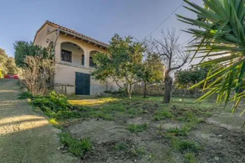 Detached house — photo 2