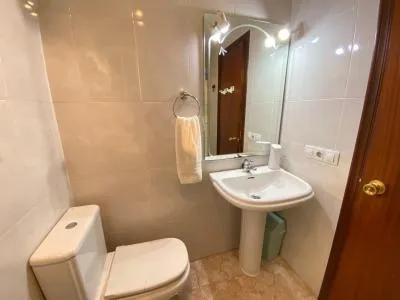 Flat - Palma de Mallorca (Arxiduc), Built Surface 111m², 4 Bedrooms, 2 Bathrooms, Lift — photo 11