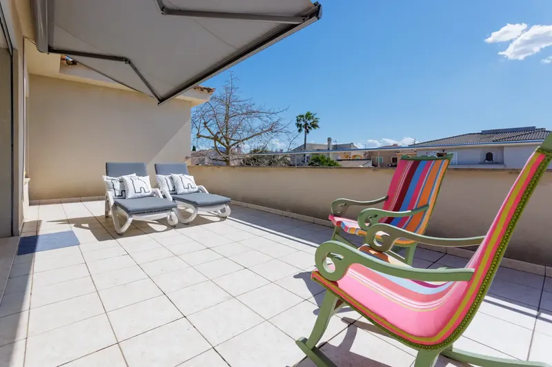 This modern detached house in Marratxí offers an exceptional blend of contemporary comfort, generous living space, and a great environment — photo 3