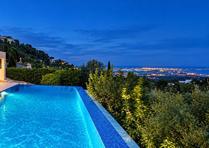 Exklusive Design-Villa mit Traumblick über Palma & das Meer in Son Vida… — photo 1