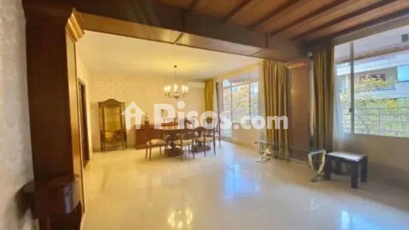 Apartment in Marquès de la Fontsanta — photo 2