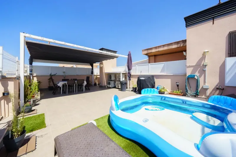 If you are looking for a renovated, comfortable home with a spectacular outdoor space, this duplex penthouse in the Son Rullán area is an opp — photo 4