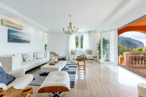 Camp de Mar, Exclusive villa with pool and panoramic sea views in a privileged location in Camp de Mar — photo 6