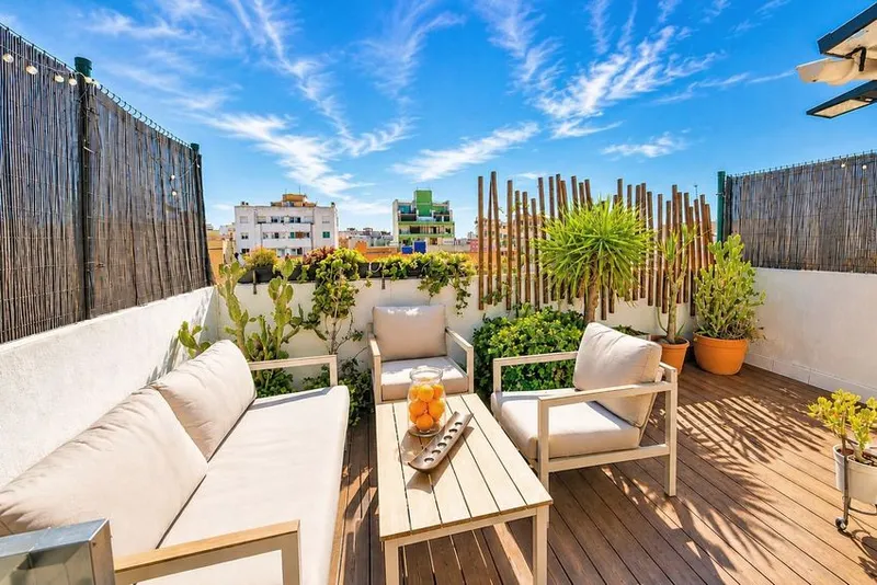 Duplex in Calle de l'Arxiduc Lluís Salvador, L'Olivera - Amanecer, Palma de Mallorca — photo 2