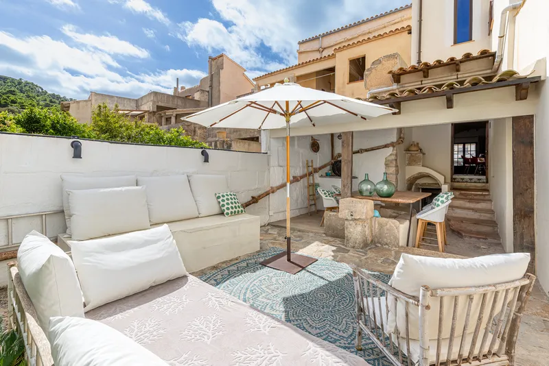 Apartment in Capdepera - beautiful patio with pool — photo 2