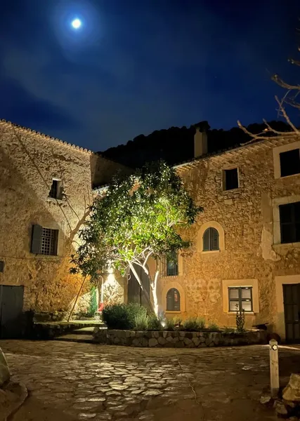 Mallorcan hamlet in Sóller — photo 8