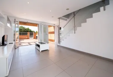 Semi-detached chalet in Portocolom – Space, light and quality of life by the sea. — photo 2