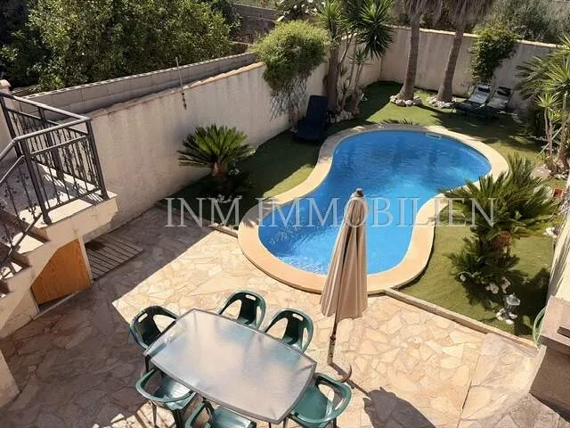 265m² Einfamilienhaus mit 3 SZ, Garage und Pool zu kaufen — photo 2