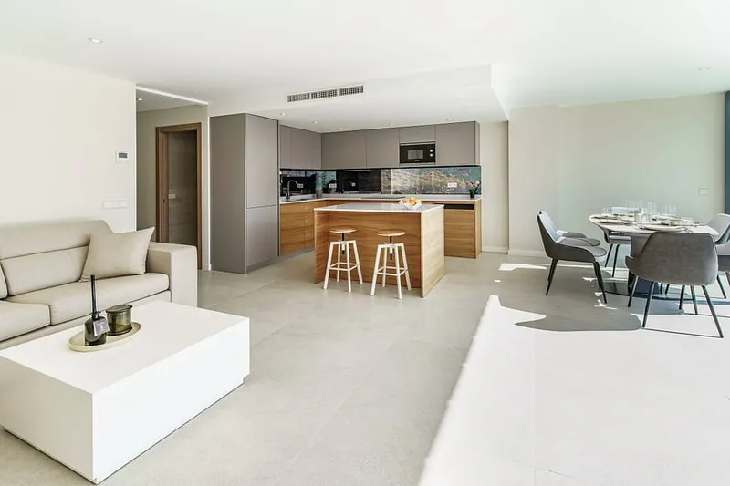 Renovated apartment for sale in Portals Nous with sea views near Puerto Portals — photo 7