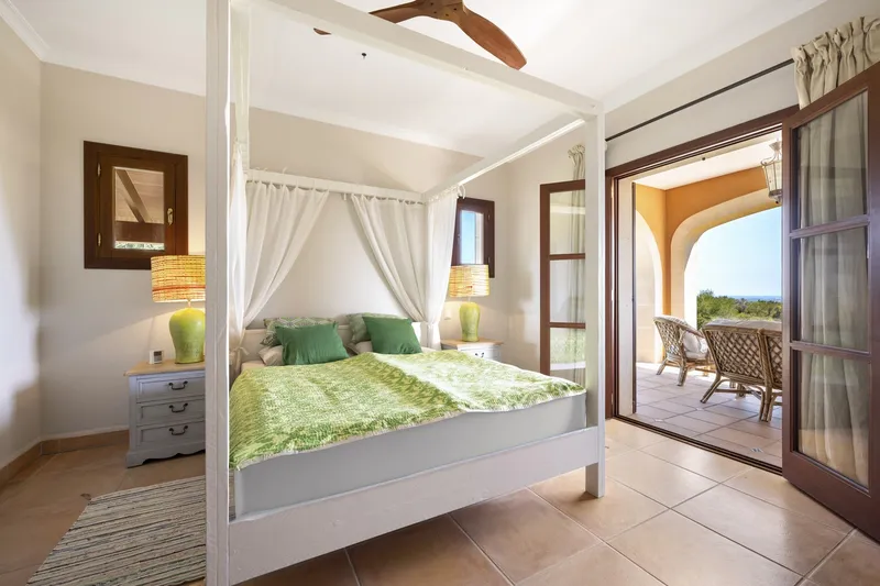 Spacious country house with breathtaking sea views in Alqueria Blanca — photo 11
