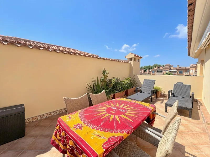 Mallorca Instead of a Gray Winter—Spend the Winter in Style with Two Terraces and a Shared Pool — photo 6