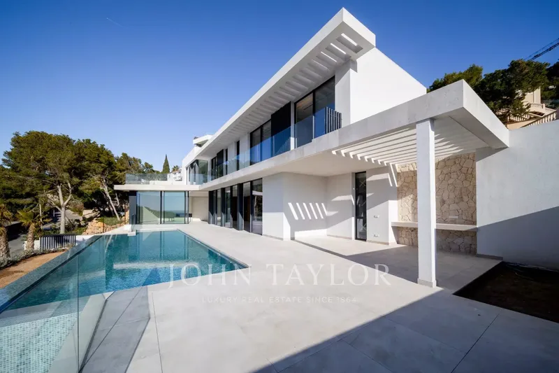 Sale House Port d'Andratx — photo 1