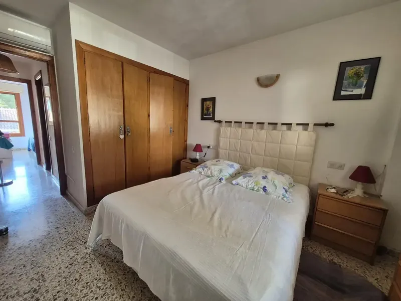 Located in one of the most sought-after residential areas of Playa de Palma, specifically in the popular neighborhood of Las Maravillas, this apartment — photo 11