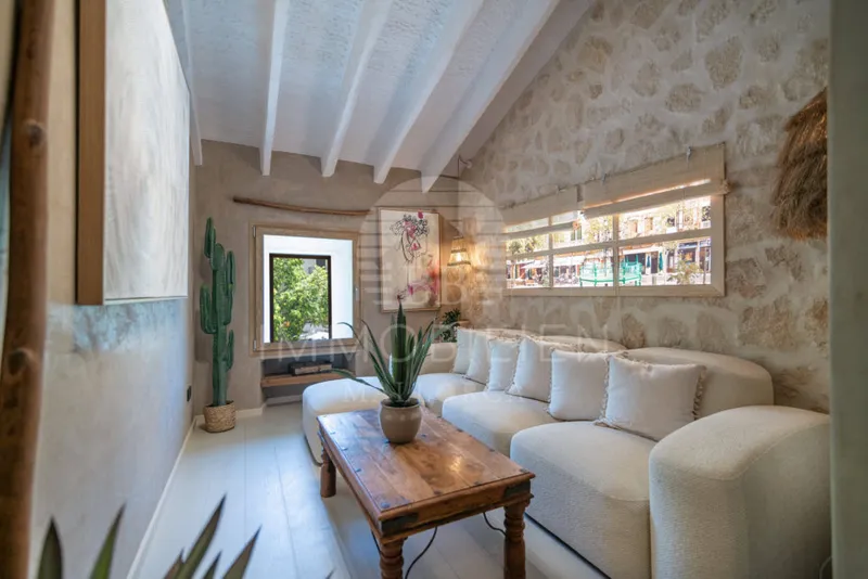 Designer penthouse in the heart of Llucmajor – with views of the village square & 1 parking space — photo 9