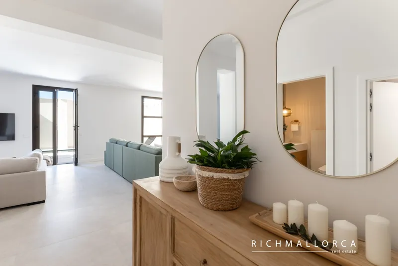 Exclusive New-Build Residence with Pool in the Heart of Villafranca de Bonany — photo 12