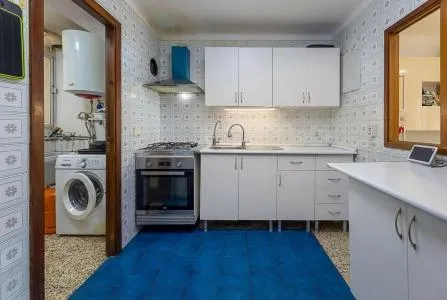 Flat in Llucmajor (S'Arenal) with 97 m² built surface, 8 m² terrace, 3 bedrooms, 1 bathroom, 130 m to the sea, lift — photo 7