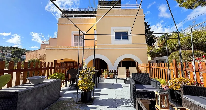 Exclusive house in El Terreno, Palma de Mallorca - Your dream property with partial sea views — photo 9