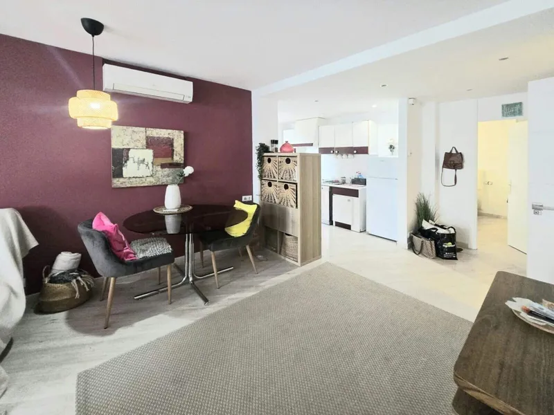 73m² apartment with 3 rooms, balcony and sea view for sale — photo 3