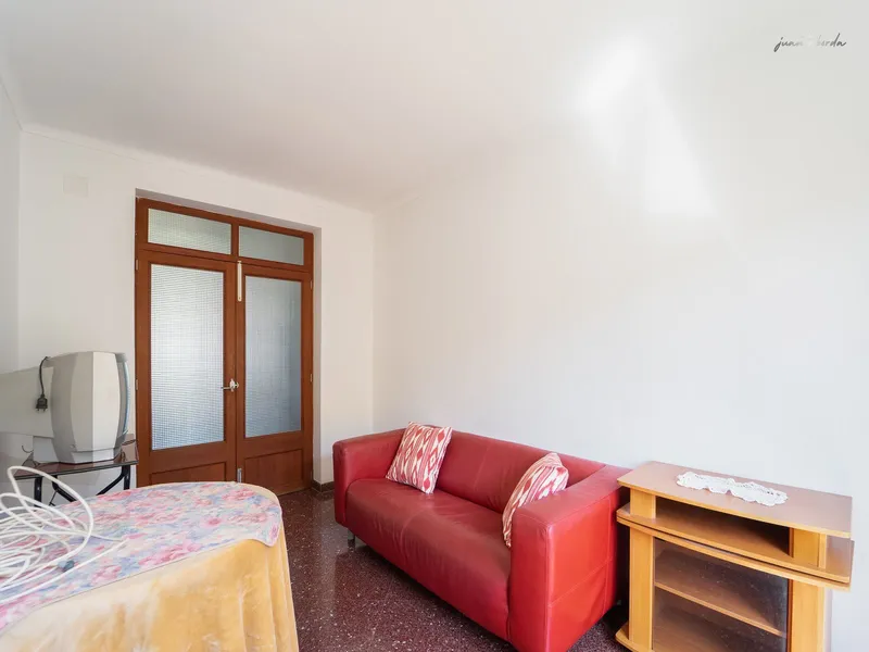 Penthouse for rent in Vilafranca del Bonany with large terrace — photo 7